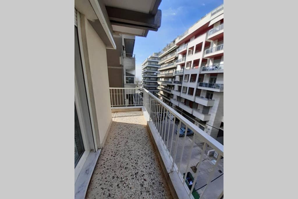 Thessaloniki Waterfront Apartment Екстериор снимка