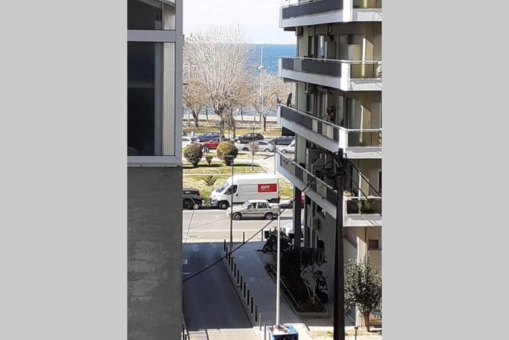 Thessaloniki Waterfront Apartment Екстериор снимка